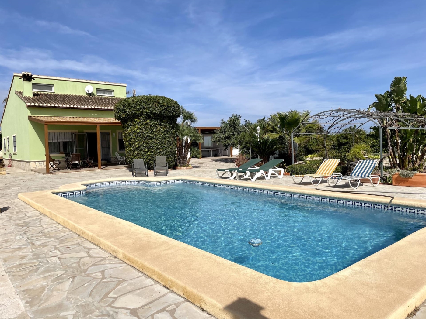 Villa - Els Poblets - 4 bedrooms - 11 persons