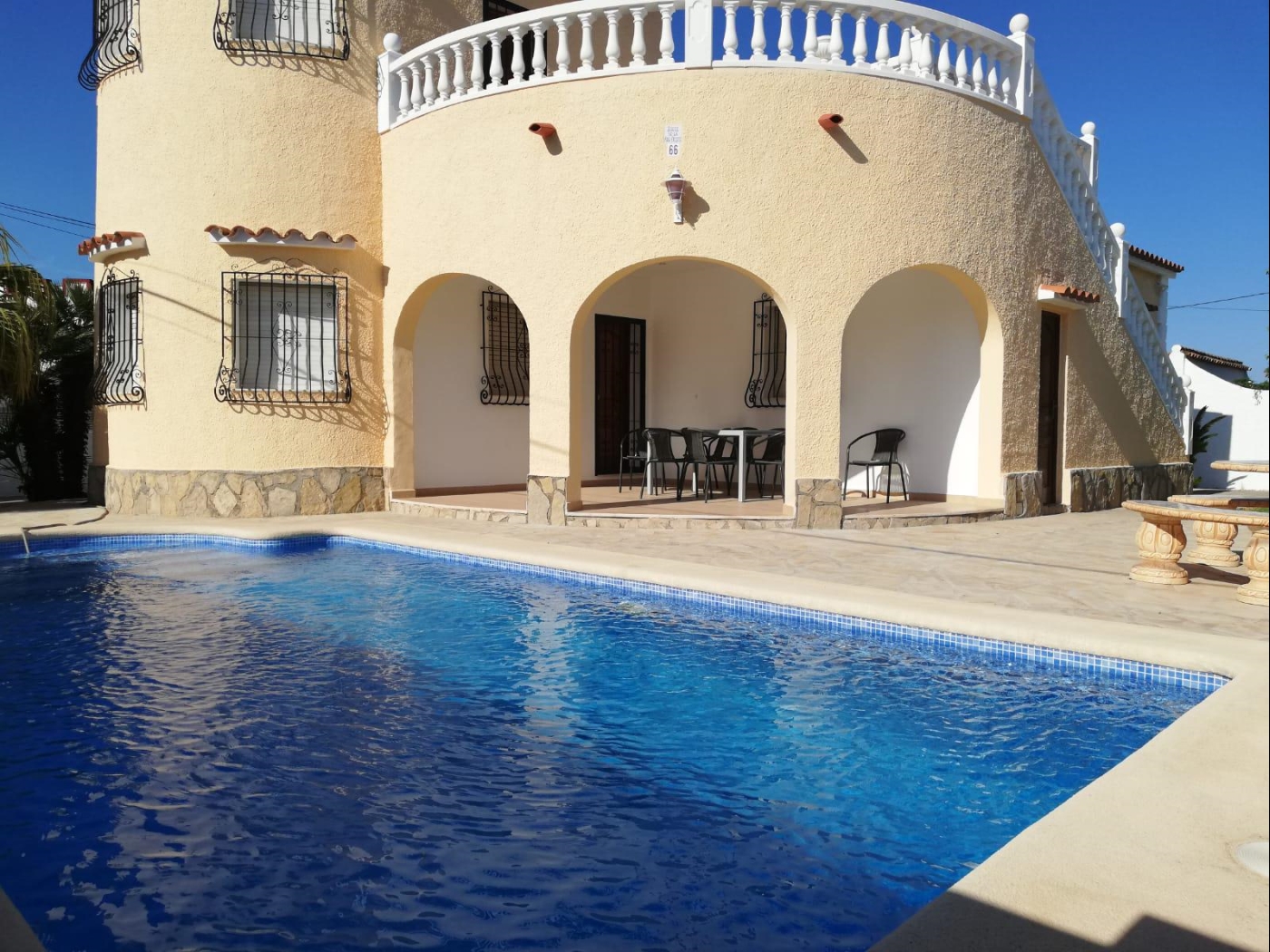 Villa - Els Poblets - 3 bedrooms - 6 persons
